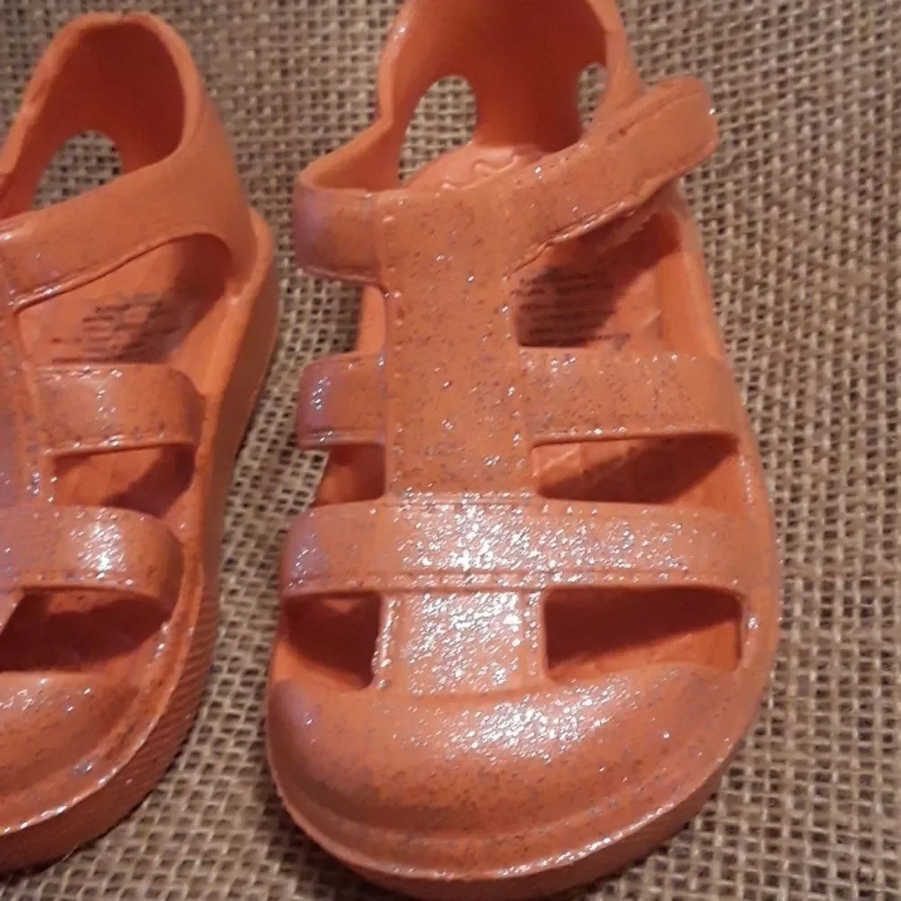 8/$20 Size 3-4 Orange Sparkly Sandals